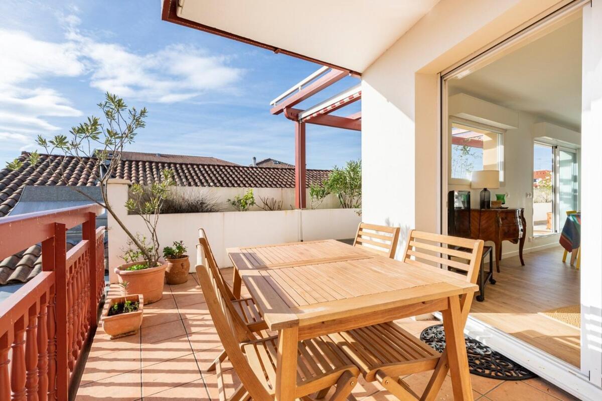 Balkoia Superbe Appartement De 75 M2 Entierement Renove Saint-Jean-de-Luz Luaran gambar